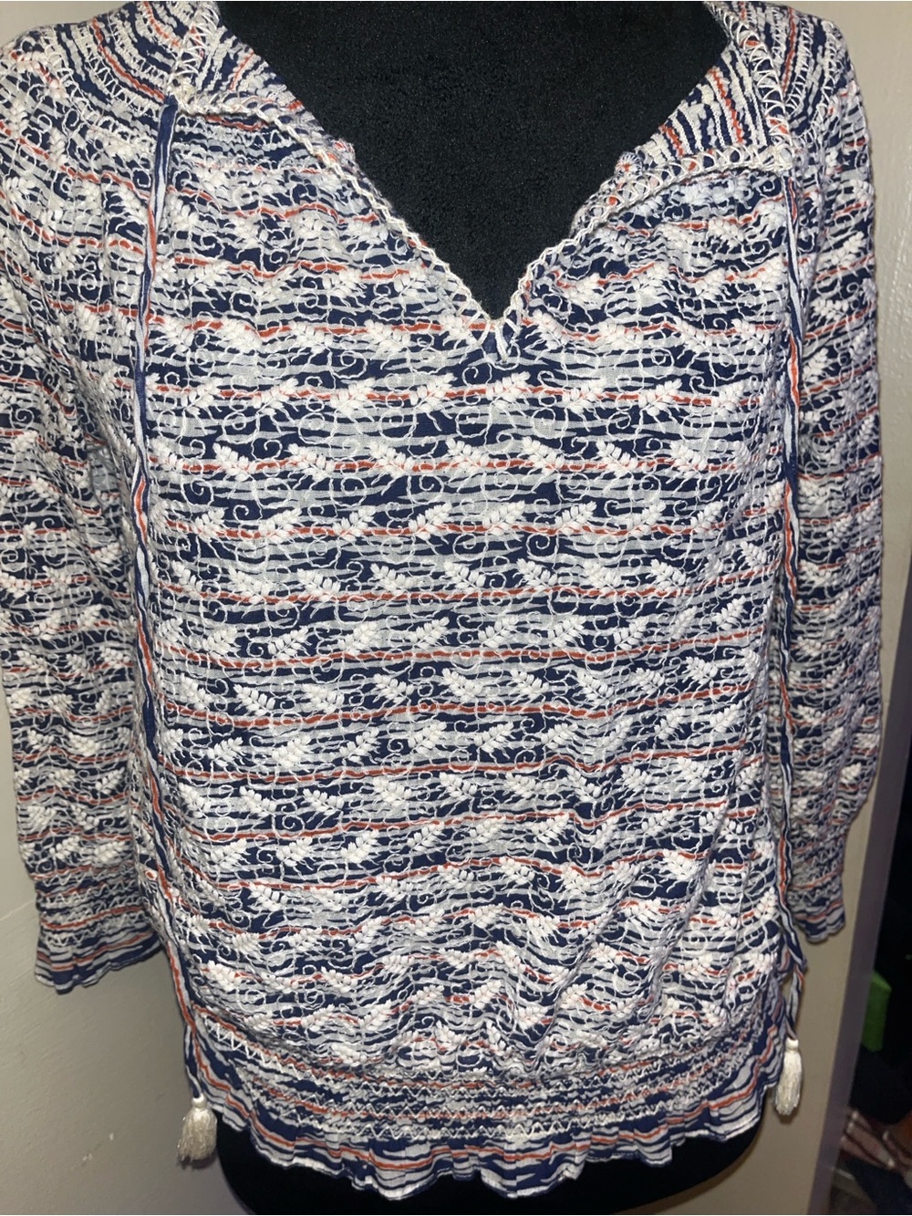 Tori Burch smocked pease t top with embroidered leaf pattern Size 4